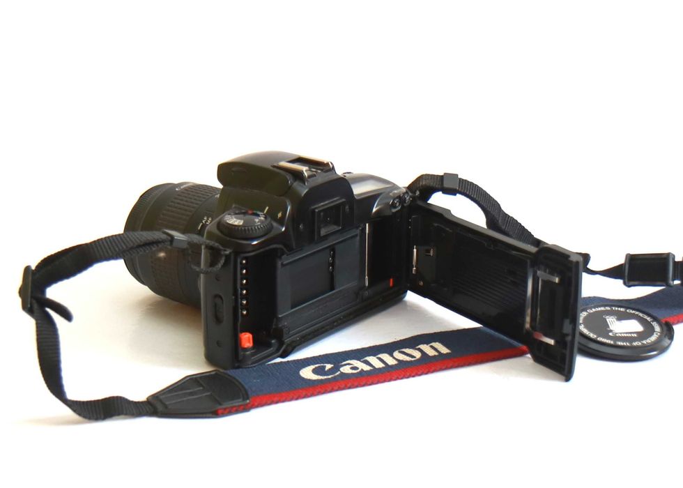 Canon EOS 3000 com Canon 38-76mm máquina fotográfica de rolo