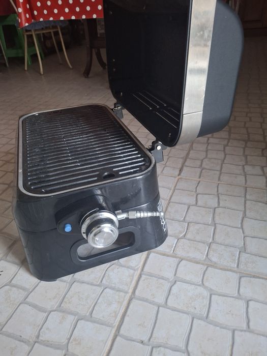 Churrasqueira e grelhador