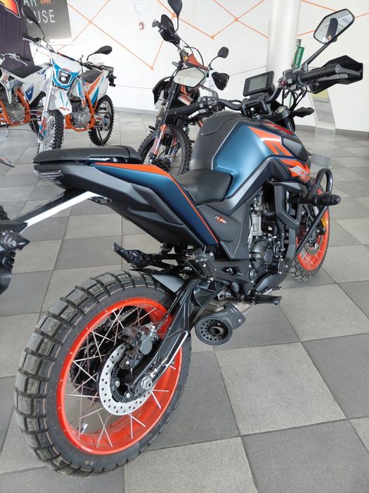 Мотоцикл Zontes ZT 200U1