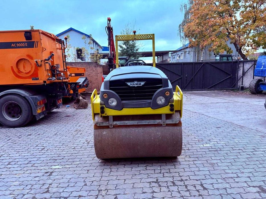 Продам каток дорожній HAMM HD14
