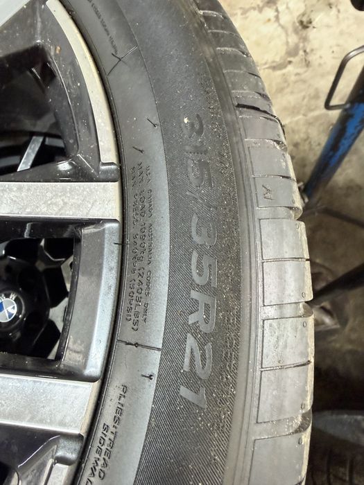 Комплект оригінальних дисків та резини для BMW X5