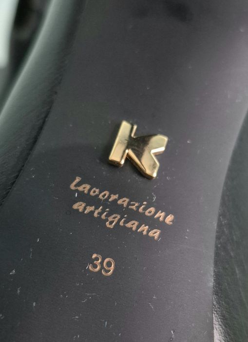 Kazar Czarne skórzane botki na szpilce rozm. 39