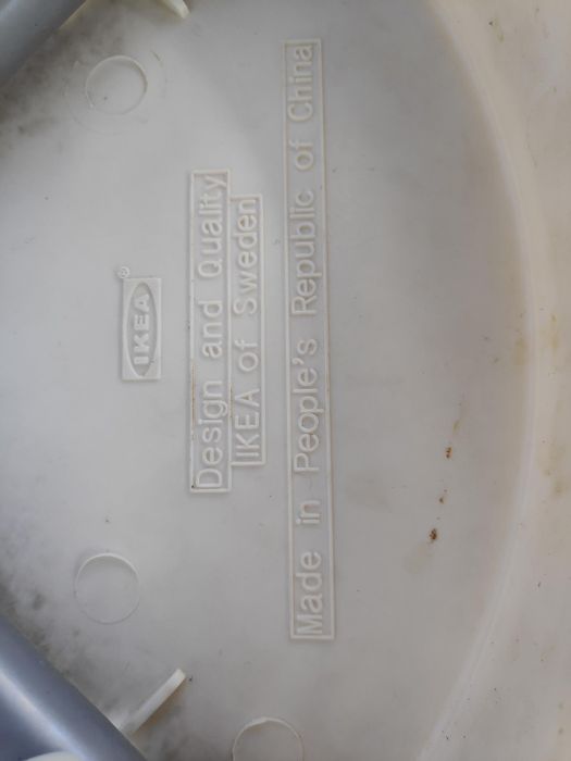 2 Bancos IKEA cor Creme