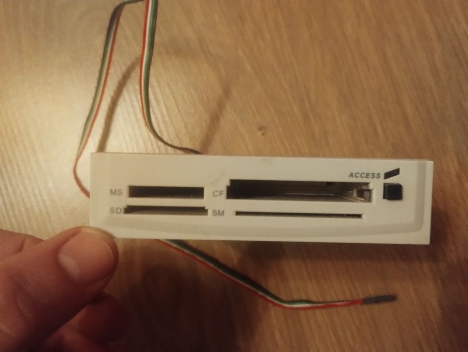 Картрідер, читач карт пам'яті для системного блоку Card reader