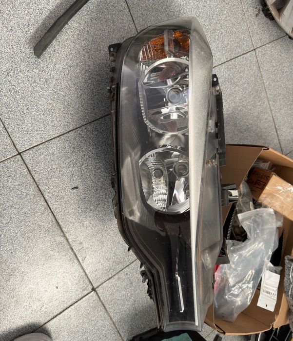 Faróis bmw frente f31 / f30 originais