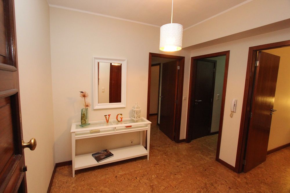 T3 junto ao Metro D. João II | Garagem | Av. República
