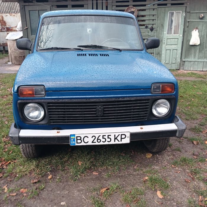 Нива       21214