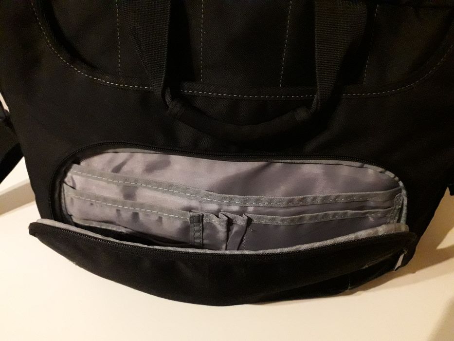 Mala preta para portátil