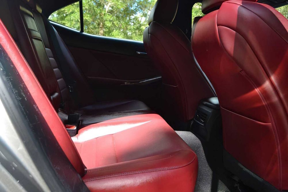 Lexus IS 250      2015