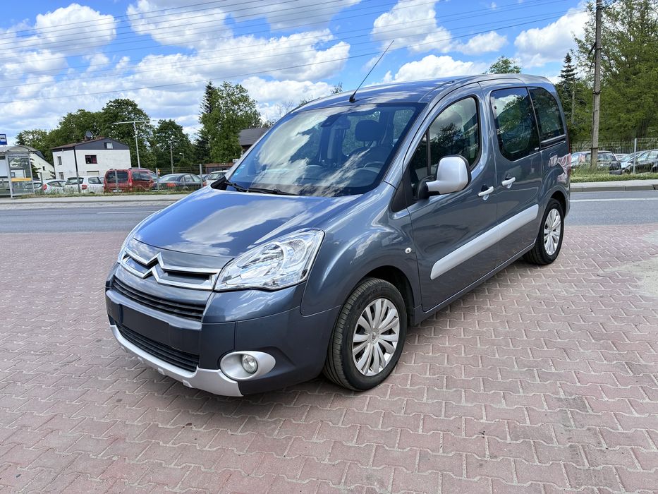 CITROEN BERLIBGO ROK 2011 POJ 1,6 PRZEB 176 TYS multispace zadbany