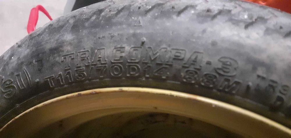 peneu de emergencia jante 14