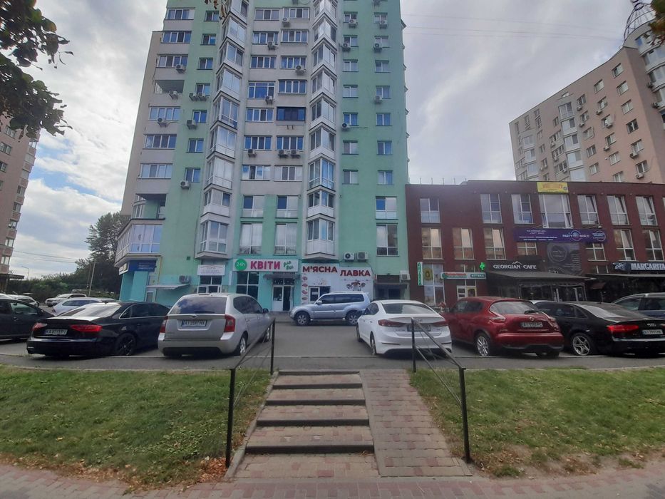 Приміщення під дитячий простір, творчу майстрерню, кружки для малюків