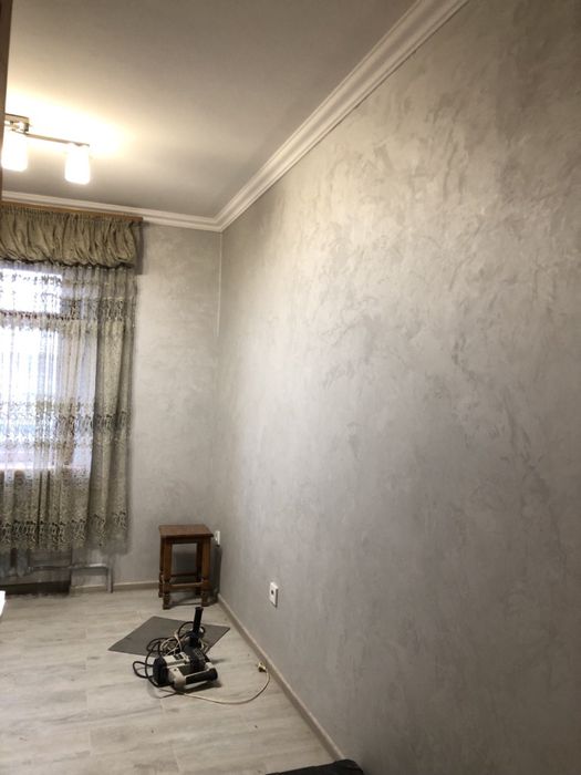 Здається 2 кімнатна квартира вул .Хотинська 49