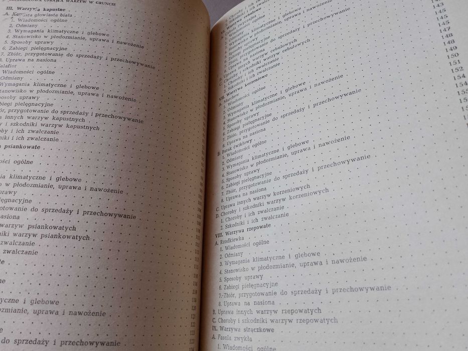 M. Lityński, H. Nieć "Warzywnictwo" 1982