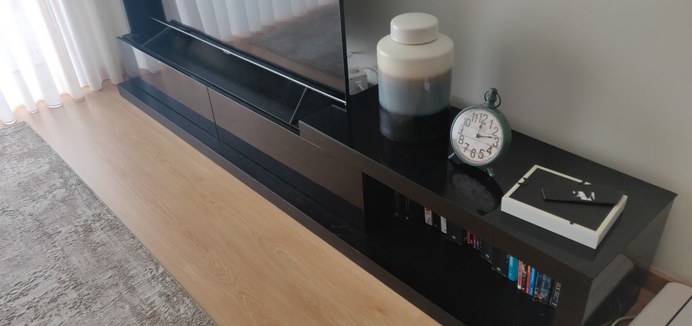 Móvel televisão preto