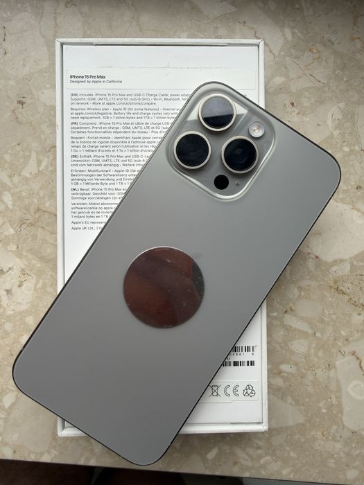 Sprzedam iPhone 15 pro max 256 GB Natural Titanium