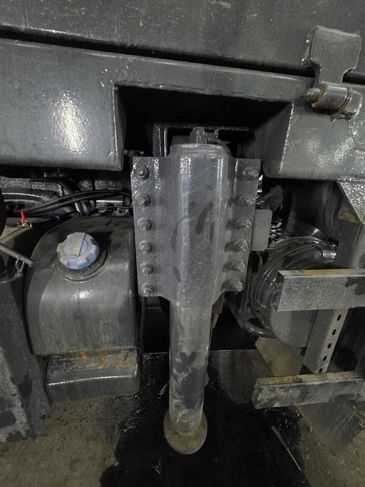 Кран маніпулятор 241 на 4 гідраліки 9.т