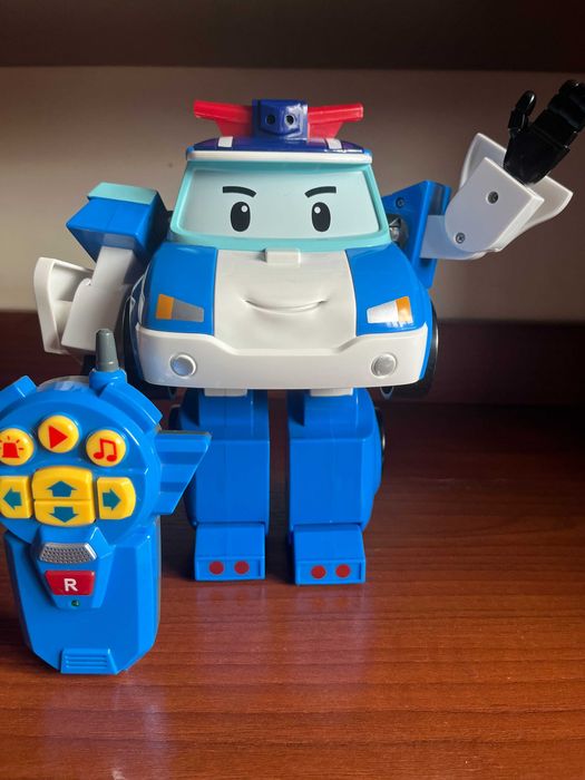Великий робот Робокар Полі, Робот на пульті, на керуванні Robocar Poli