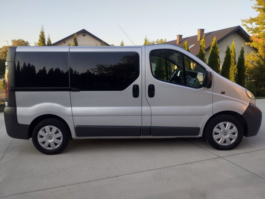 Opel Vivaro A 1.9 CDTI 2005 rok 9-osobowy