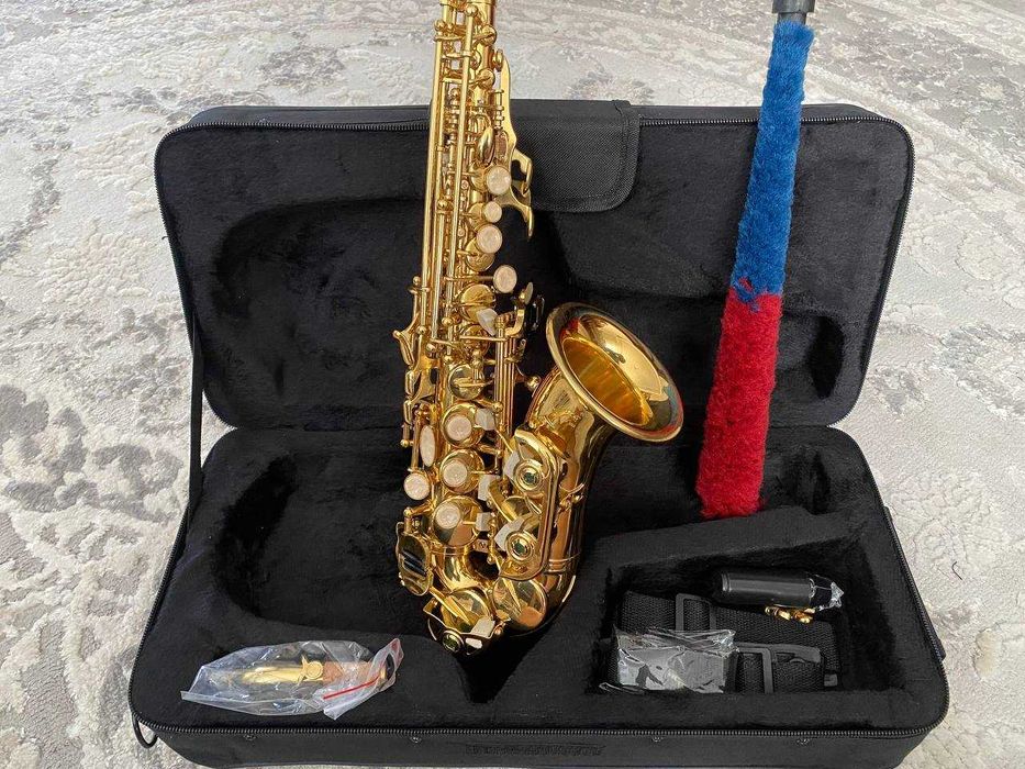 Продам новий саксофон Сопрано