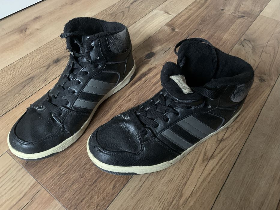 Ocieplane, zadbane buty za kostkę Victory (42)
