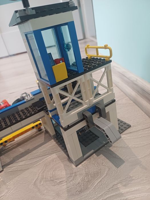 Lego 60141 posterunek policji