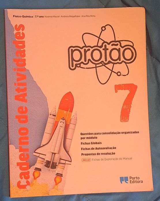 Vendo livro caderno de atividades físico quimica  Protão  para 7 ano