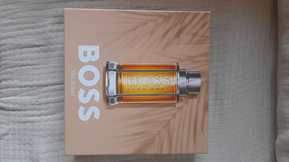 2 Perfumes Cofret H e M BOSS The Scent e Alive originais caixa novos