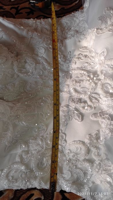 весільна сукня (з дуже гарною енергетикою, вже 7 років разом щасливі)