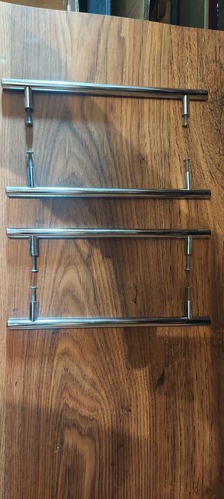 Cztery klamki srebrne