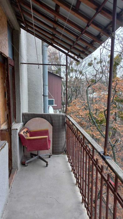 Продам 2 комнаты в 4 комн. кв-ре  Павлово Поле, проспект Науки