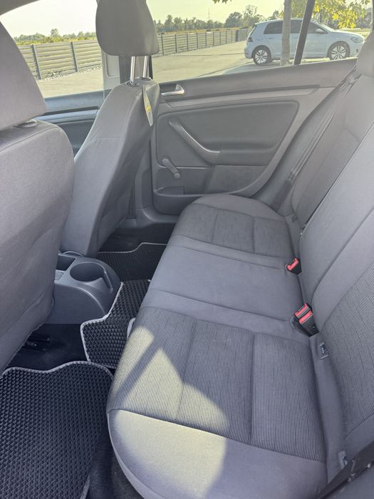 Volkswagen golf 5