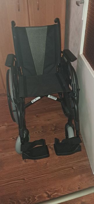 Wózek inwalidzki nowy sprzedam