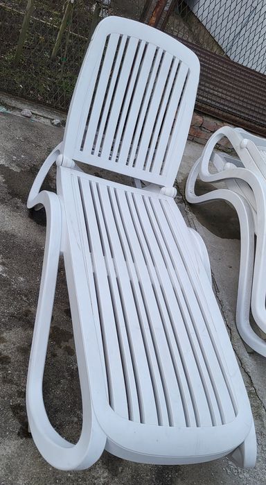 Leżak basenowy / ogrodowy regulowany