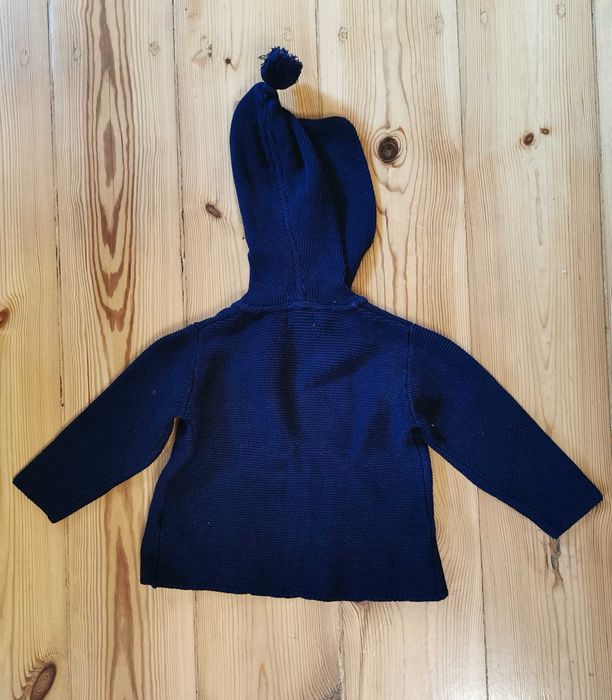 Sweter Endo z kapturem r. 86