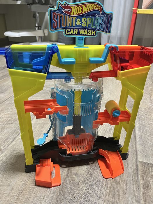 Автомийка Хот Вілс ідеальний стан