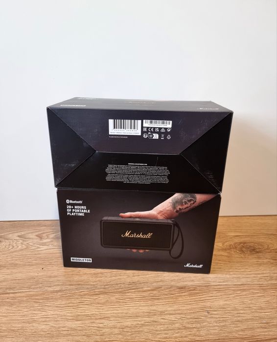 Marshall Middleton black and bras