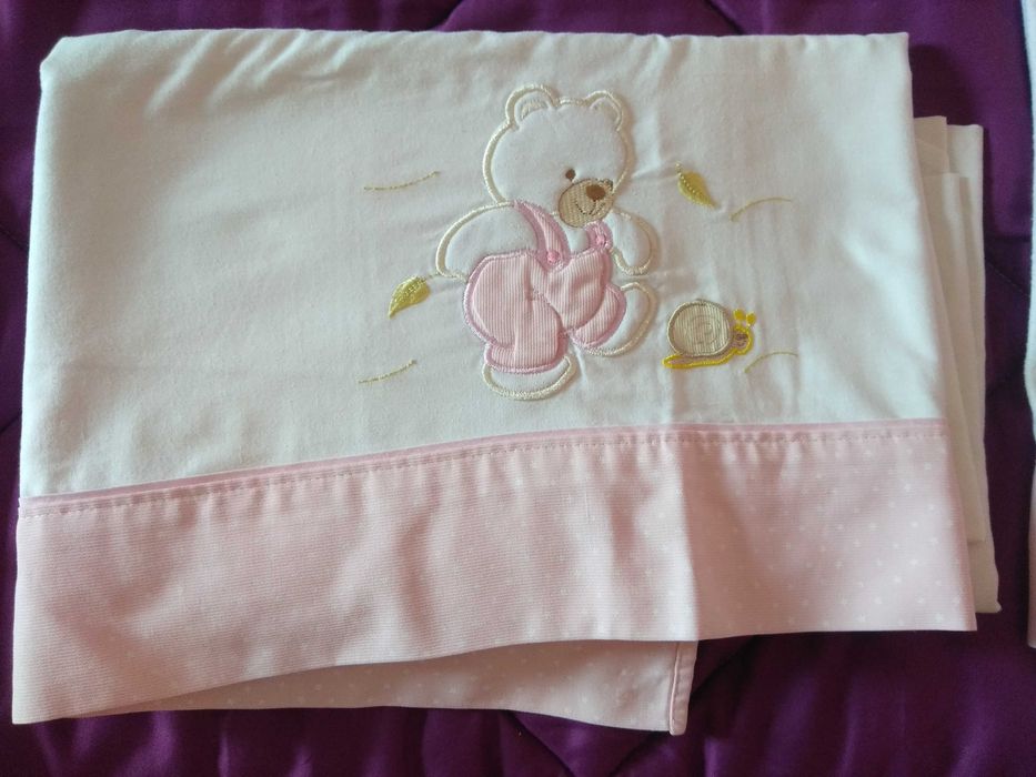 Lençóis de tecido, lençóis de flanela e lençóis polares para berço