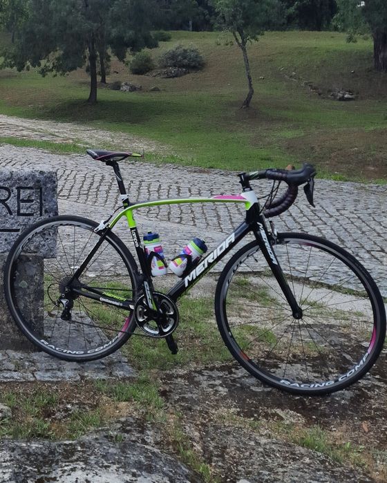Bicicleta estrada Merida scultura carbono