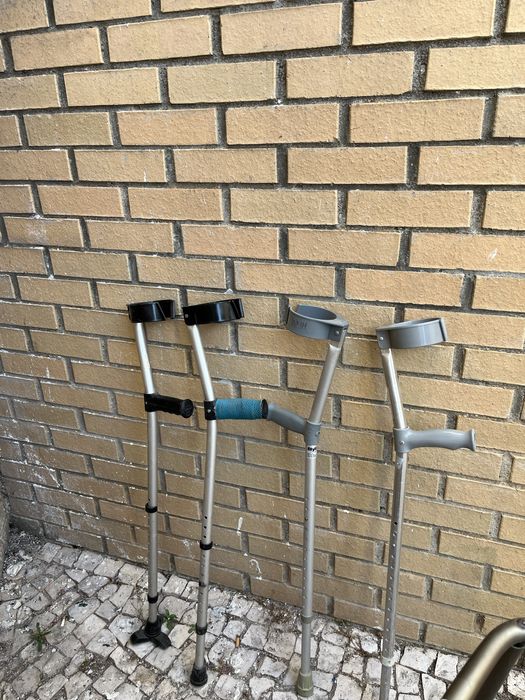 Apoios de Marcha para Idosos e Reabilitação