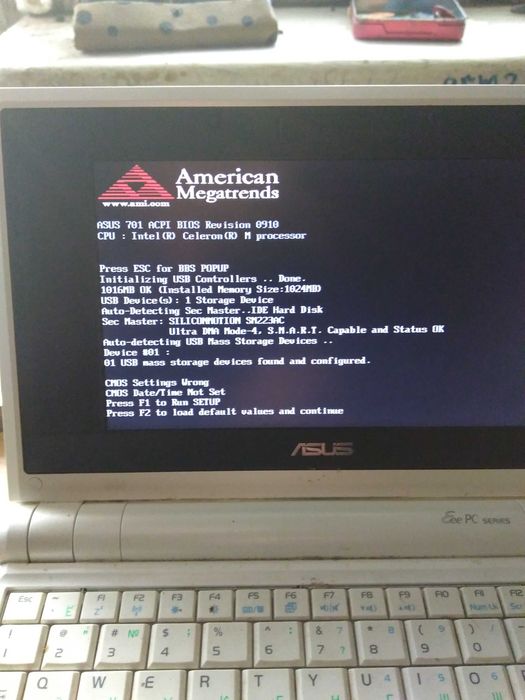 нетбук asus Eee PC 4G