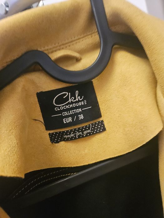 Musztardowa ramoneska