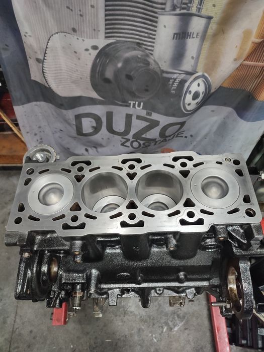 Блок двигун мотор Hyundai Kia 2.0 crdi d4ea Tucson Santa fe trajet i30