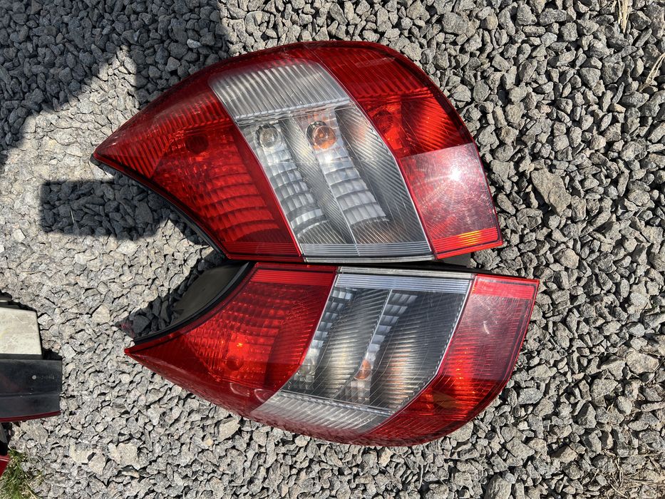 Задні стопи фари Renault Scenic 2 Рено Сценік 2