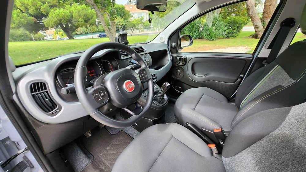 Fiat Panda City Cross Hybrid como NOVO