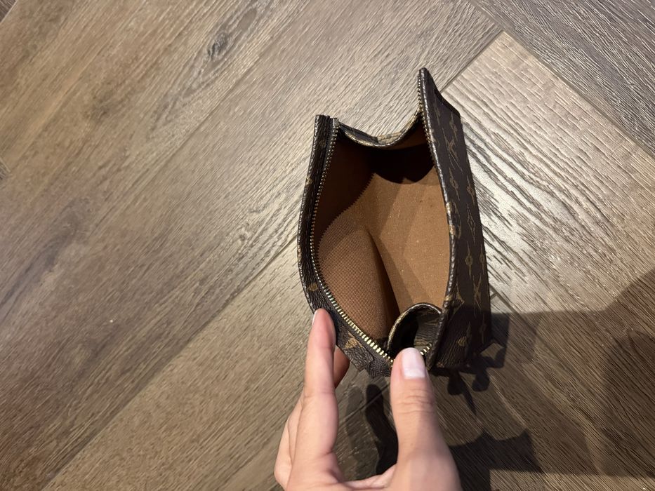 Kosmetyczka Louis Vuitton