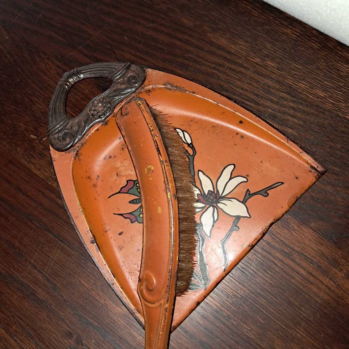 Apanha migalhas art-deco