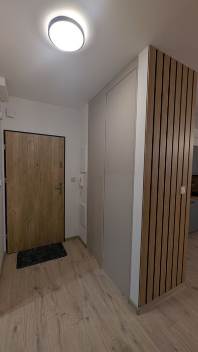 Nowe, klimatyzowane mieszkanie z widokiem na jezioro w Ślesinie