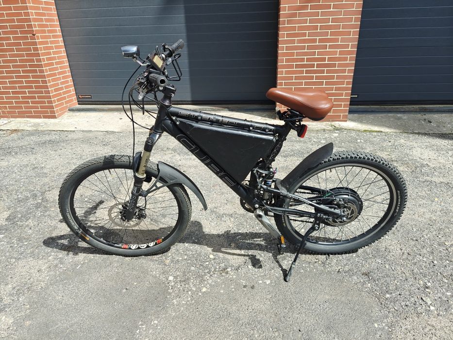 Rower elektryczny Cube Stereo  1 . 5 KW