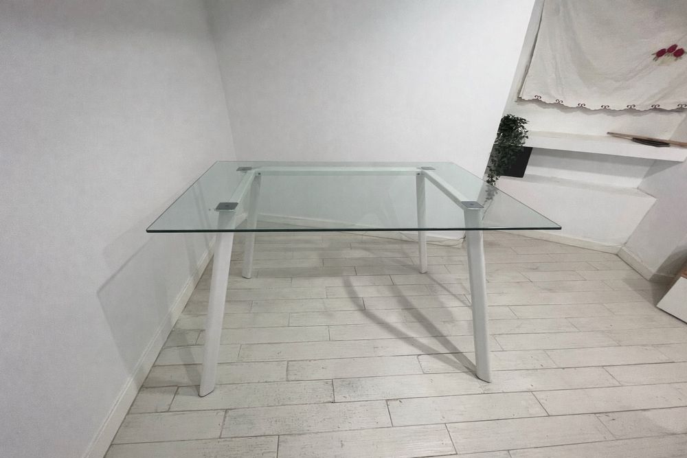 Mesa de virdro + 4 cadeiras